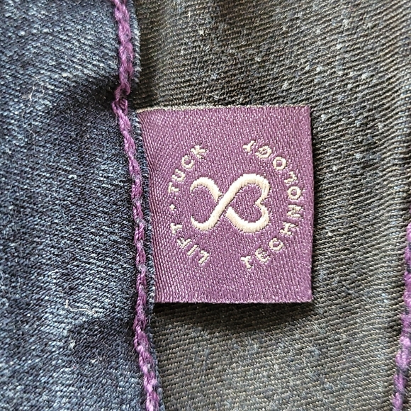 N Y J D DARK BOOTCUT JEANS - Picture 6 of 10